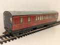 Hornby OO Gauge Maroon Suburban Brake Coach