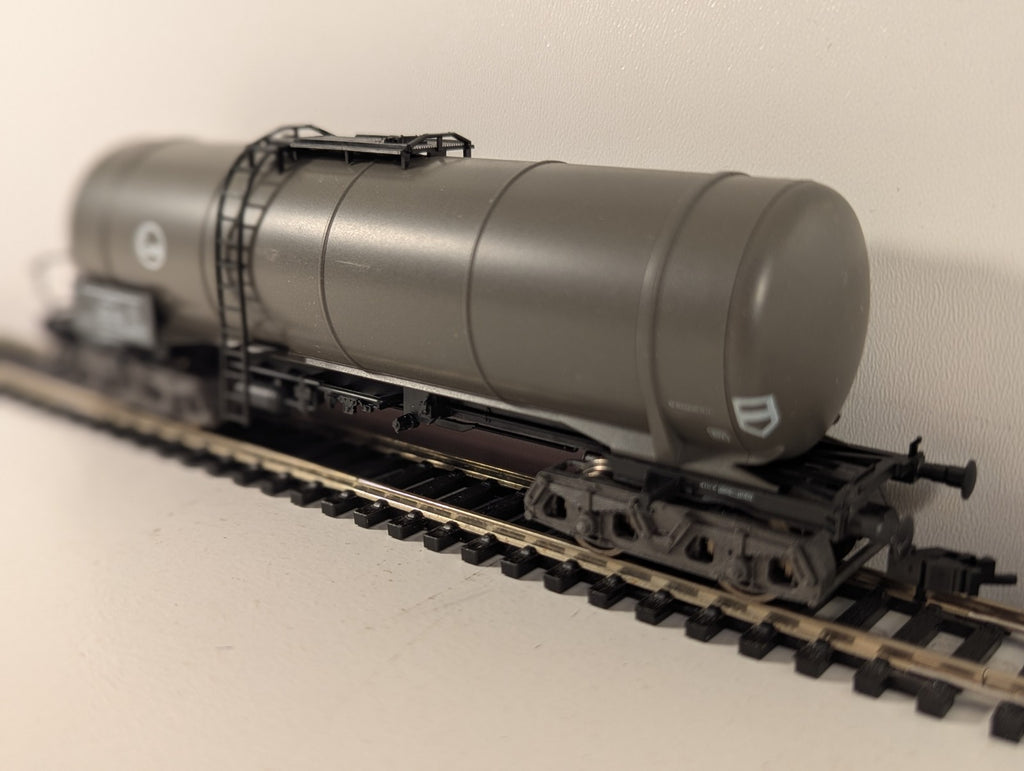 Fleischmann 5475 HO Gauge Tank Wagon