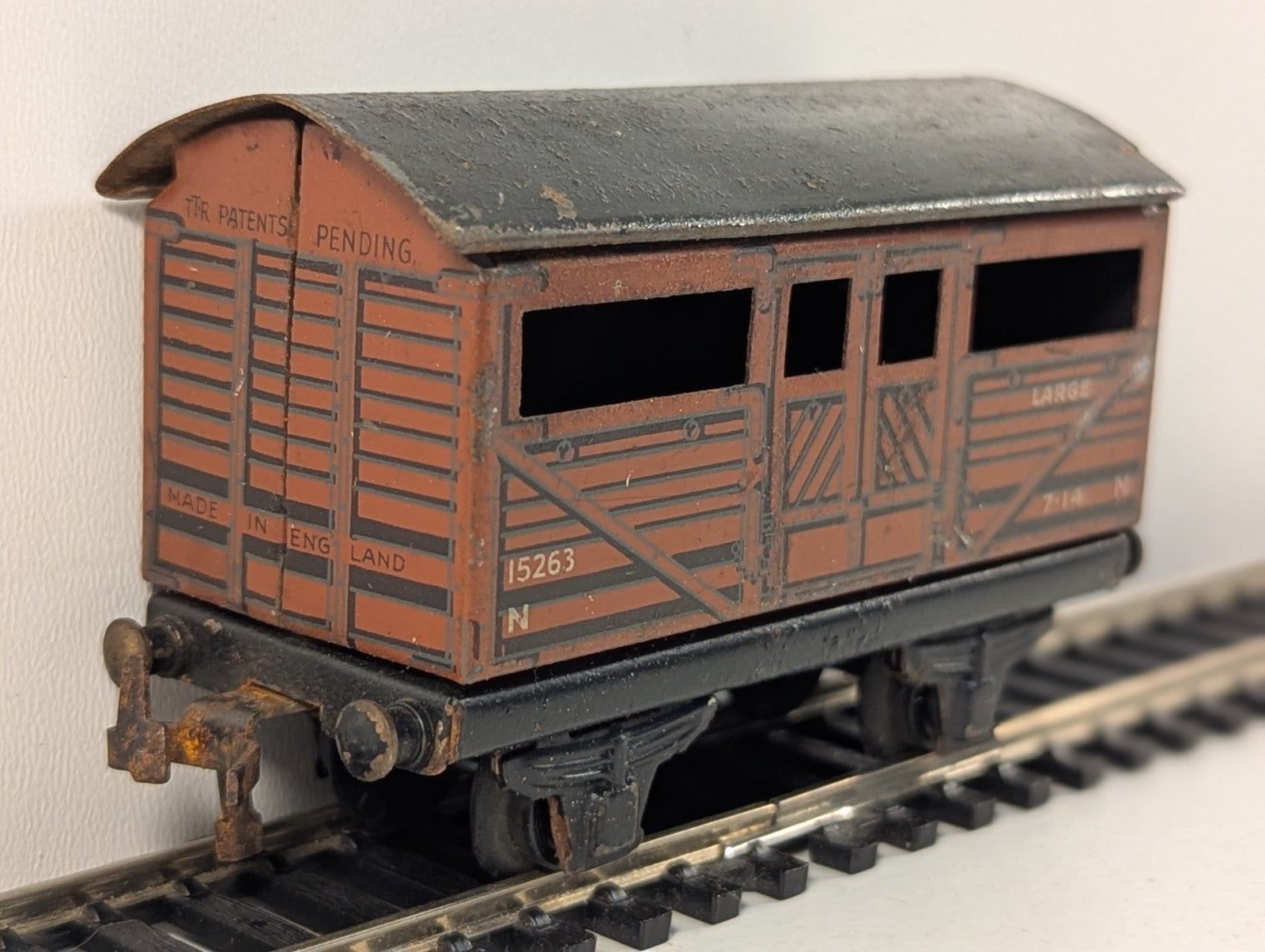 Trix TTR OO Gauge Cattle Wagon
