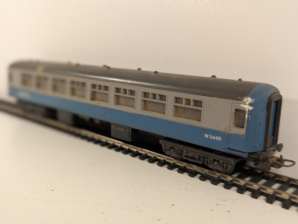 Lima OO Gauge BR Mk2B Tourist Second Open Coach Blue & Grey