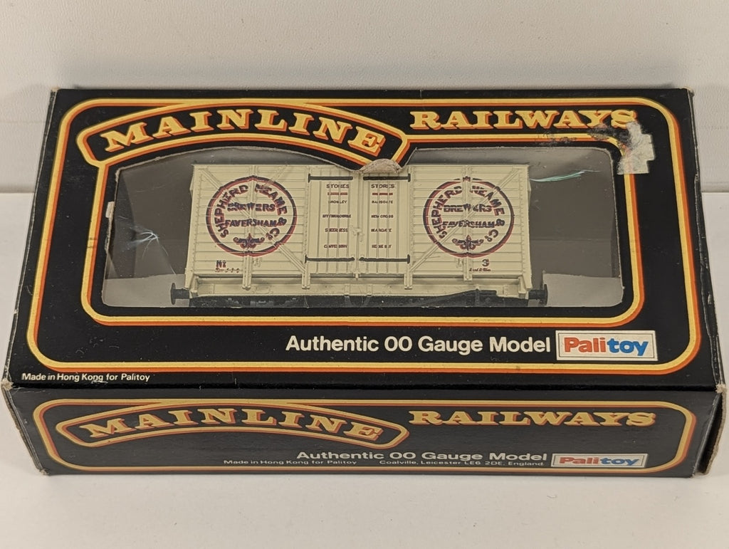 Mainline OO Gauge 12 Ton Ventilated Van Shepherd Neame Goods Wagon 3 37-137