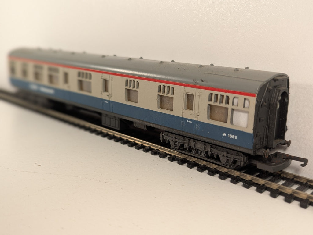 Lima OO Gauge BR Mk1 Buffet Restaurant Coach