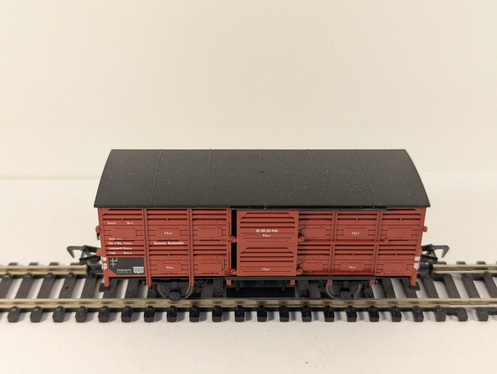 Fleischmann 5354 HO Gauge Red DRG Kleinviehwagen Boxed