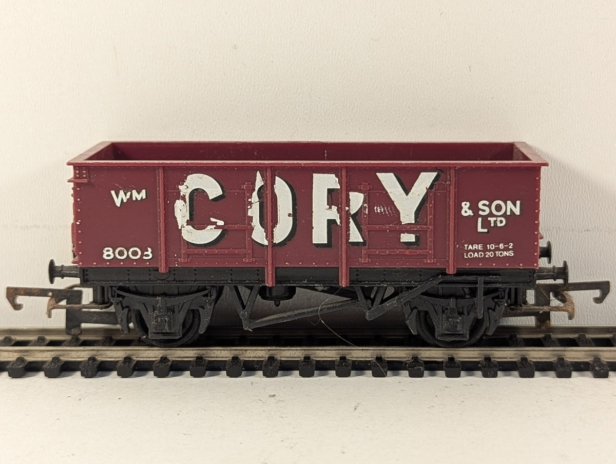 Tri-ang OO Gauge Wm Cory & Son Ltd 7-Plank Coal Wagon Rolling Stock 8003 / 8008