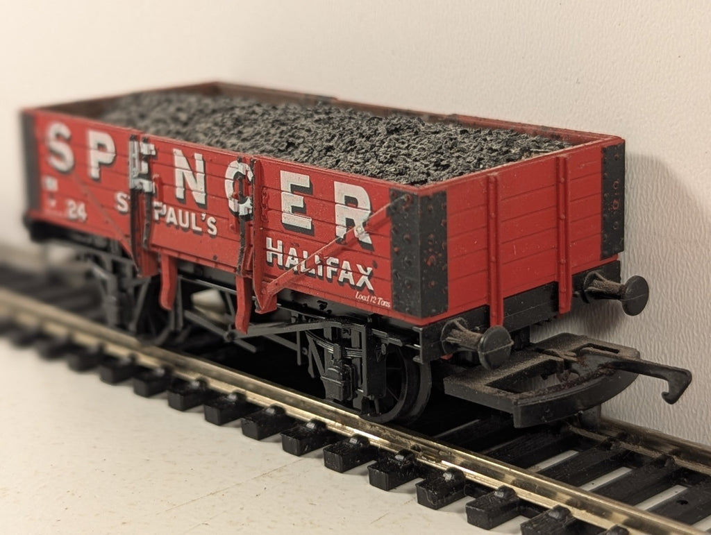 GMR Airfix OO Gauge 5-Plank Wagon "Spencer" Goods Wagon 24
