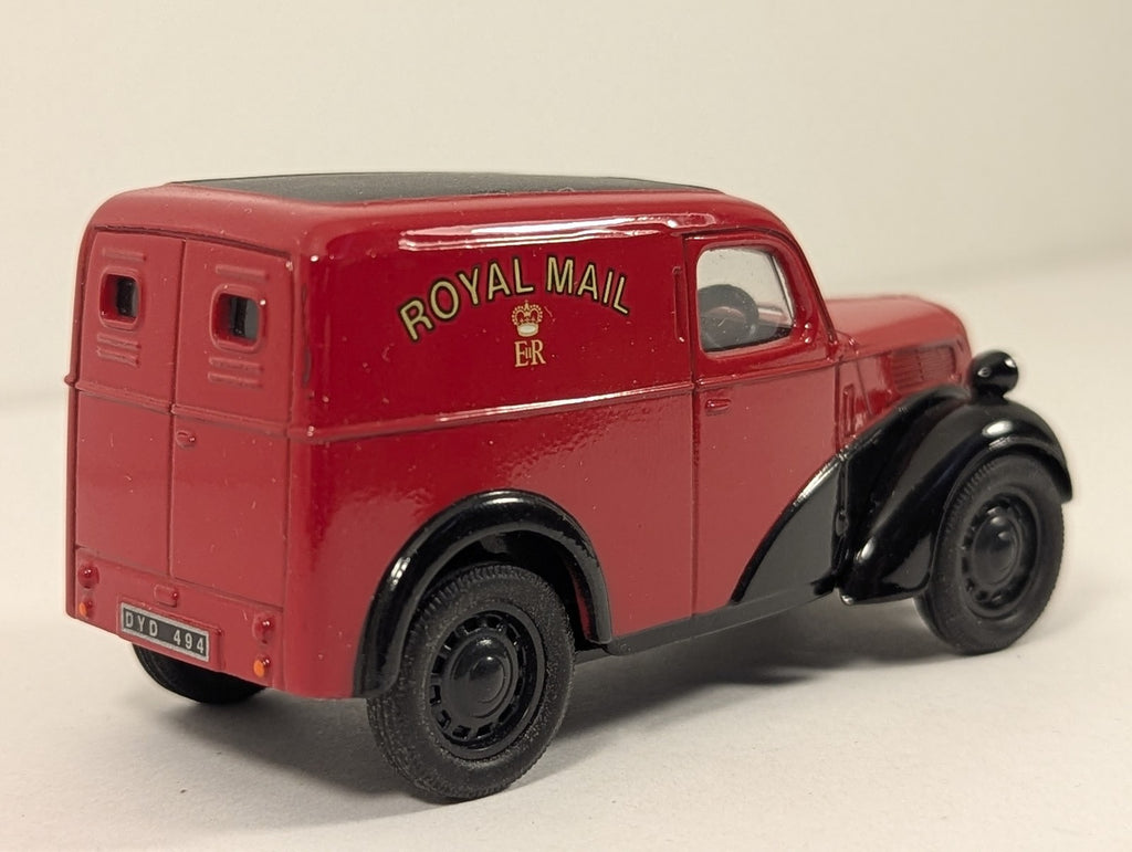 Corgi 1:43 Fordson 5cwt Van Die-cast Model Van DYD 494 Royal Mail 05901