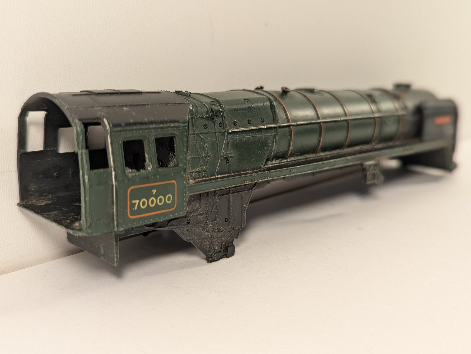 Tri-ang OO Gauge Class 7MT 'Britannia' Locomotive Body 70000 BR Green R259