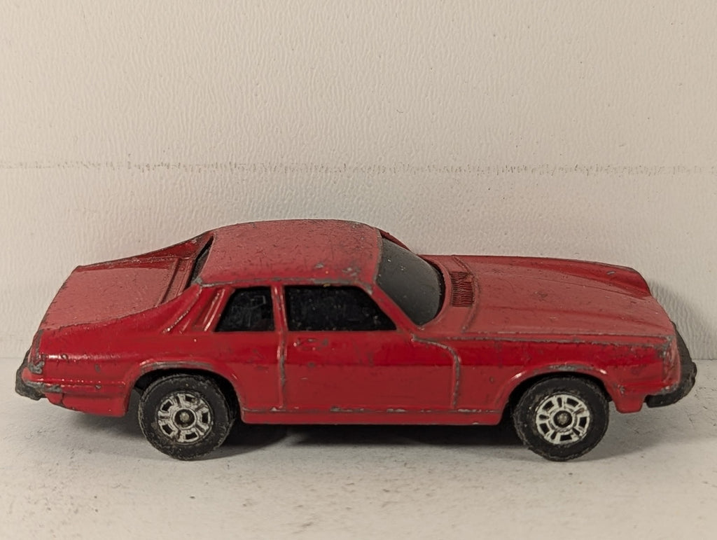 Corgi Jaguar XJ-S Die-cast Car Red