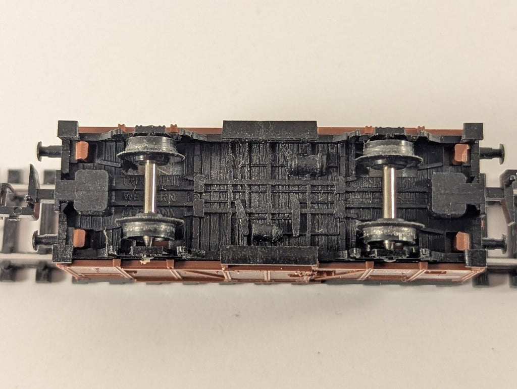 Minitrix N Gauge BR Bauxite Cov B Goods Van 200424