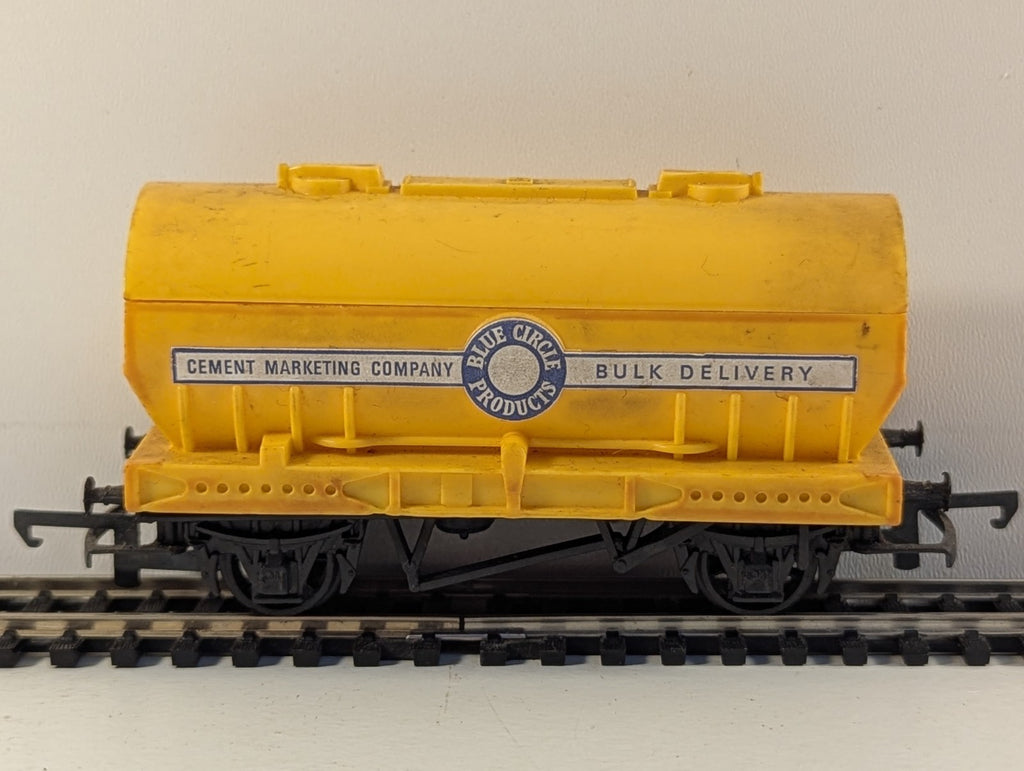 Hornby Tri-ang R564 OO Gauge Blue Circle Cement Wagon