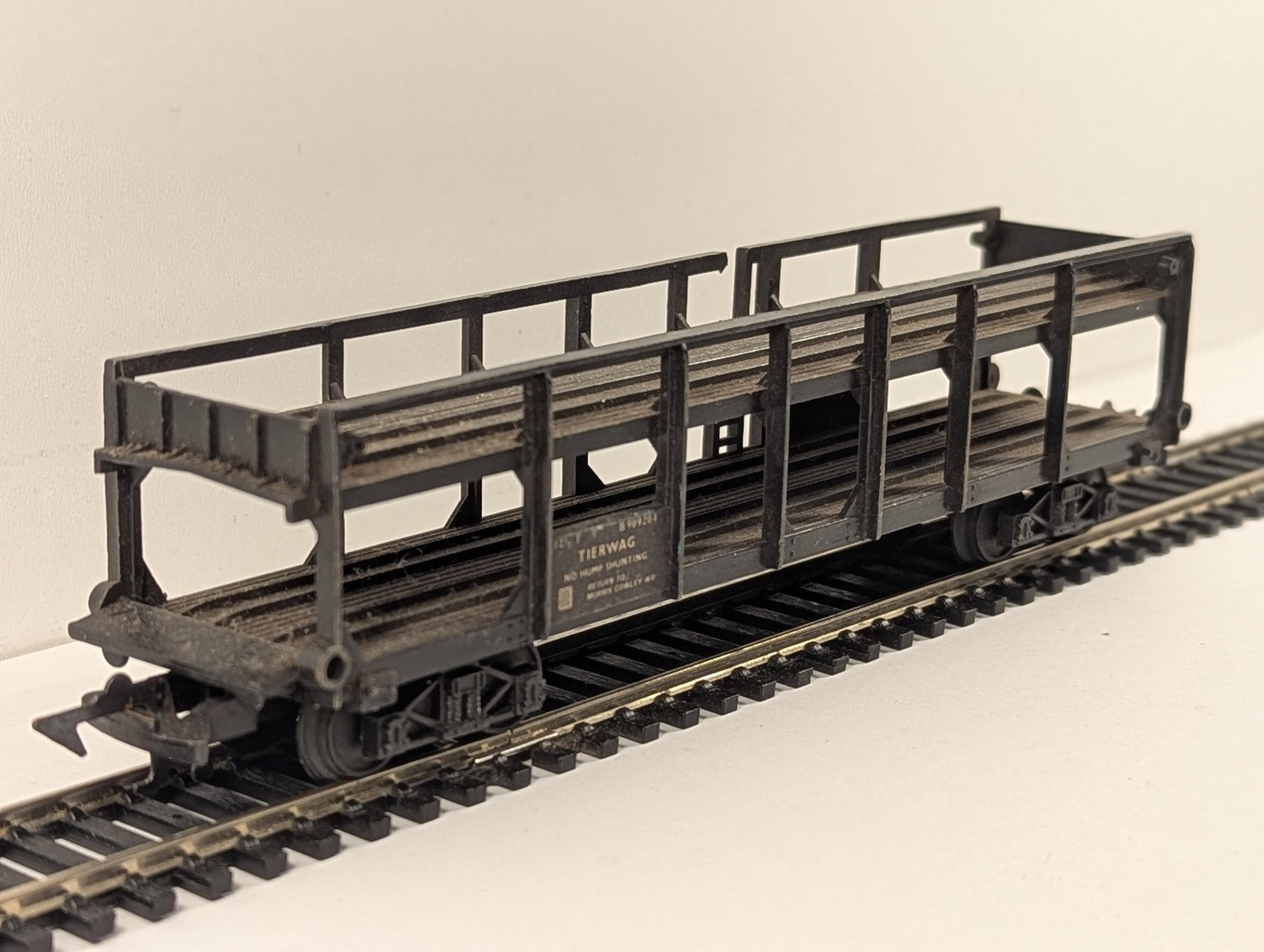 Jouef for Playcraft HO Gauge Tierwag Double Deck Car Transporter Goods Wagon