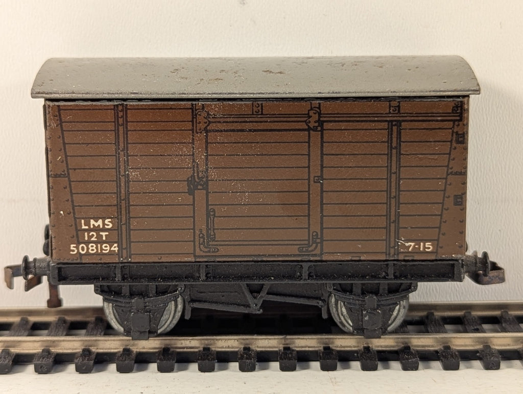 Hornby Dublo 32040 12 Ton Covered Goods Van B755414 OO Gauge