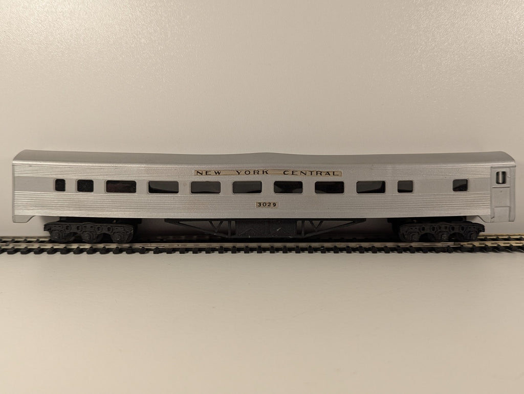 Graham Farish New York Central Passenger Coach – No. 3029
