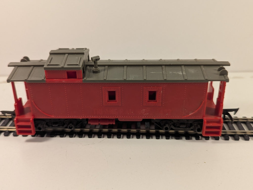 Tri-ang Hornby R115 OO/HO Scale Red Caboose