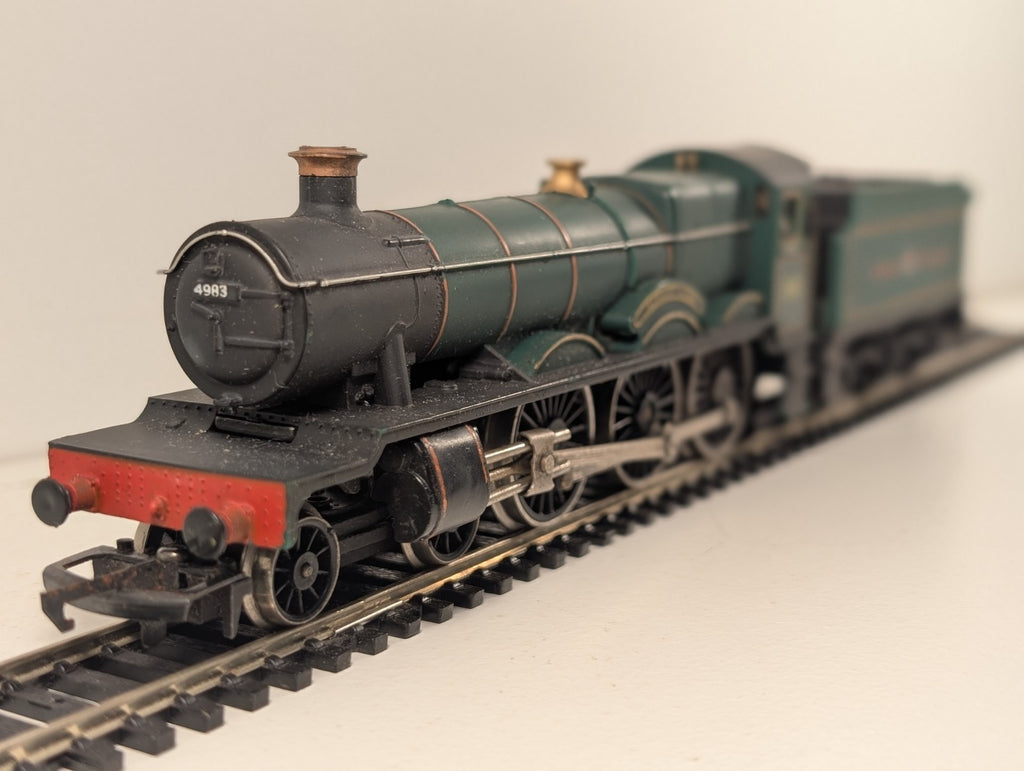 Hornby OO Gauge Hall Class 4083 Albert Hall GWR Lined Green