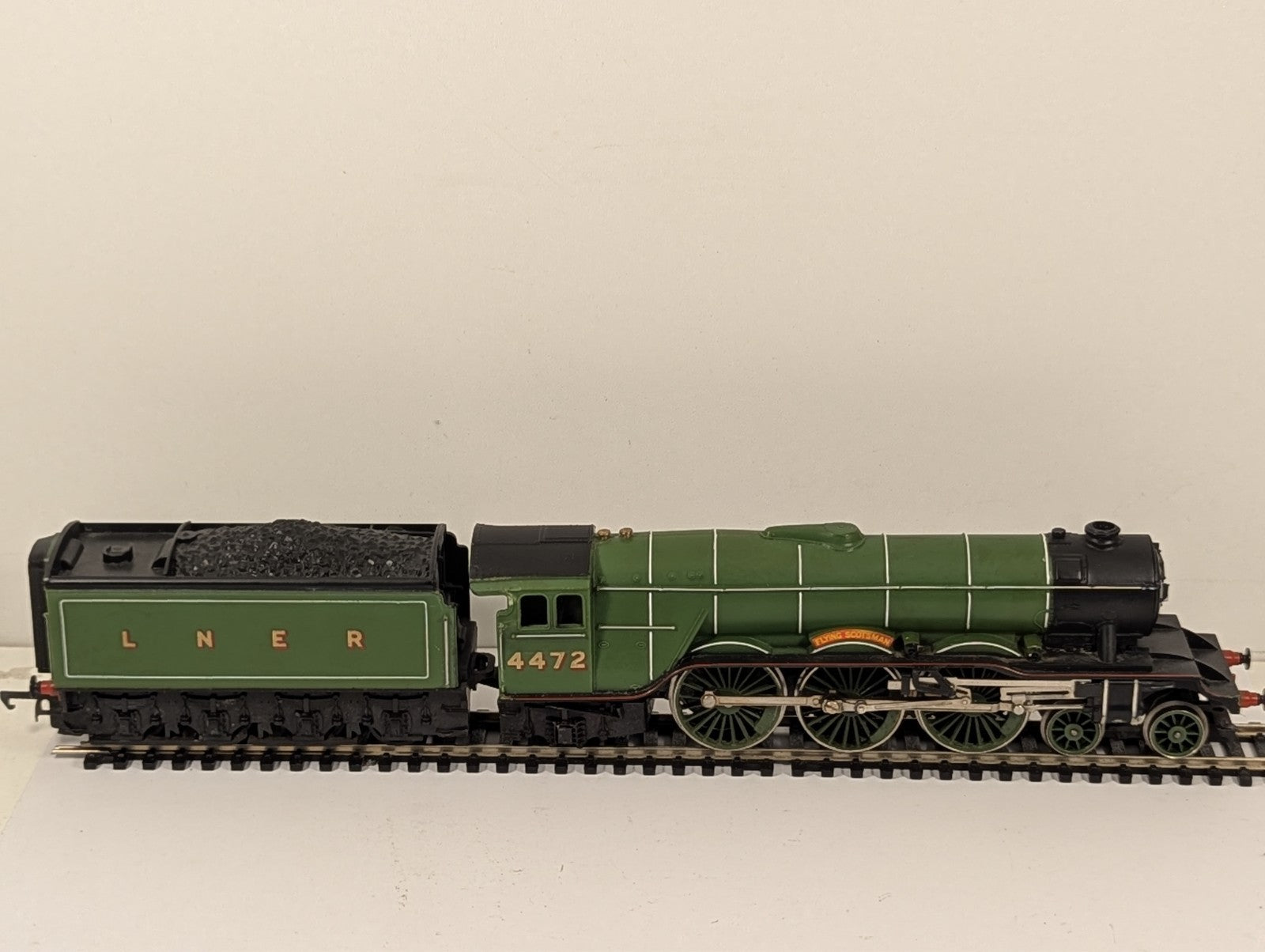 Hornby LNER Class A3 "Flying Scotsman" - Spares/Repairs - Missing Couplings