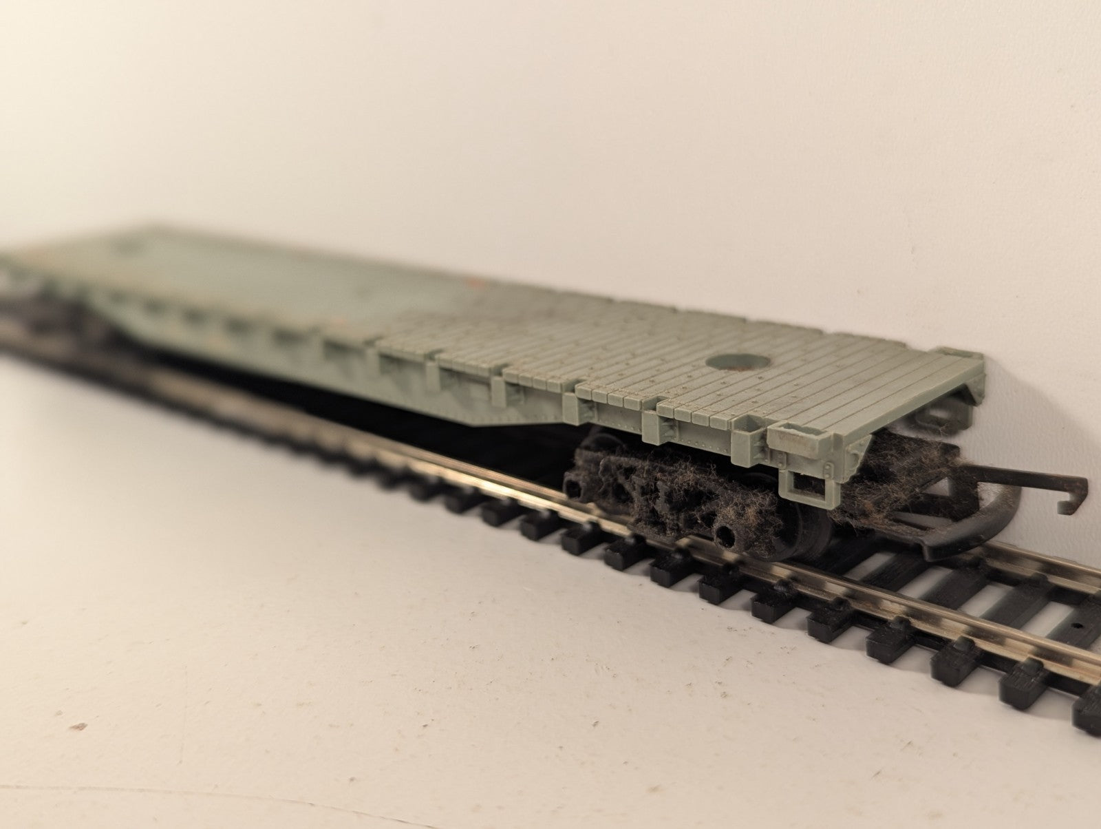 Tri-ang Hornby R234 Grey Flat Car Wagon OO Gauge