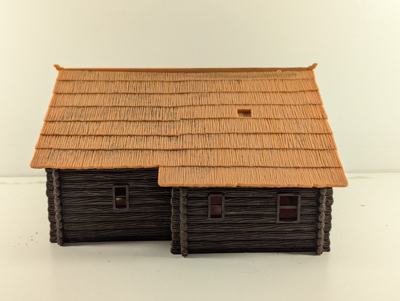 1:72 Scale Russian Izba Log House