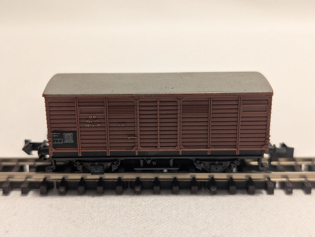 Minitrix 15173 N Scale DB Covered Wagon – 2 Axle – GR 20 150 824 – Brown