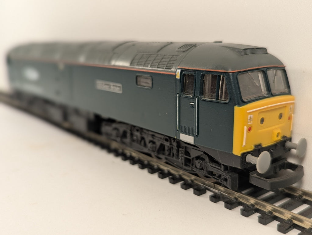 Lima OO Gauge Class 47 Diesel Locomotive 47813 Great Western Trains green