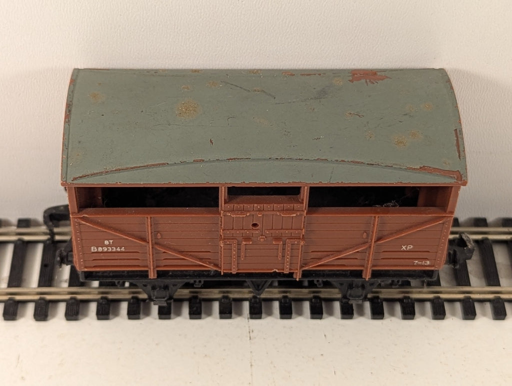 Hornby Dublo OO Gauge 8T Cattle Wagon SD6 B893344