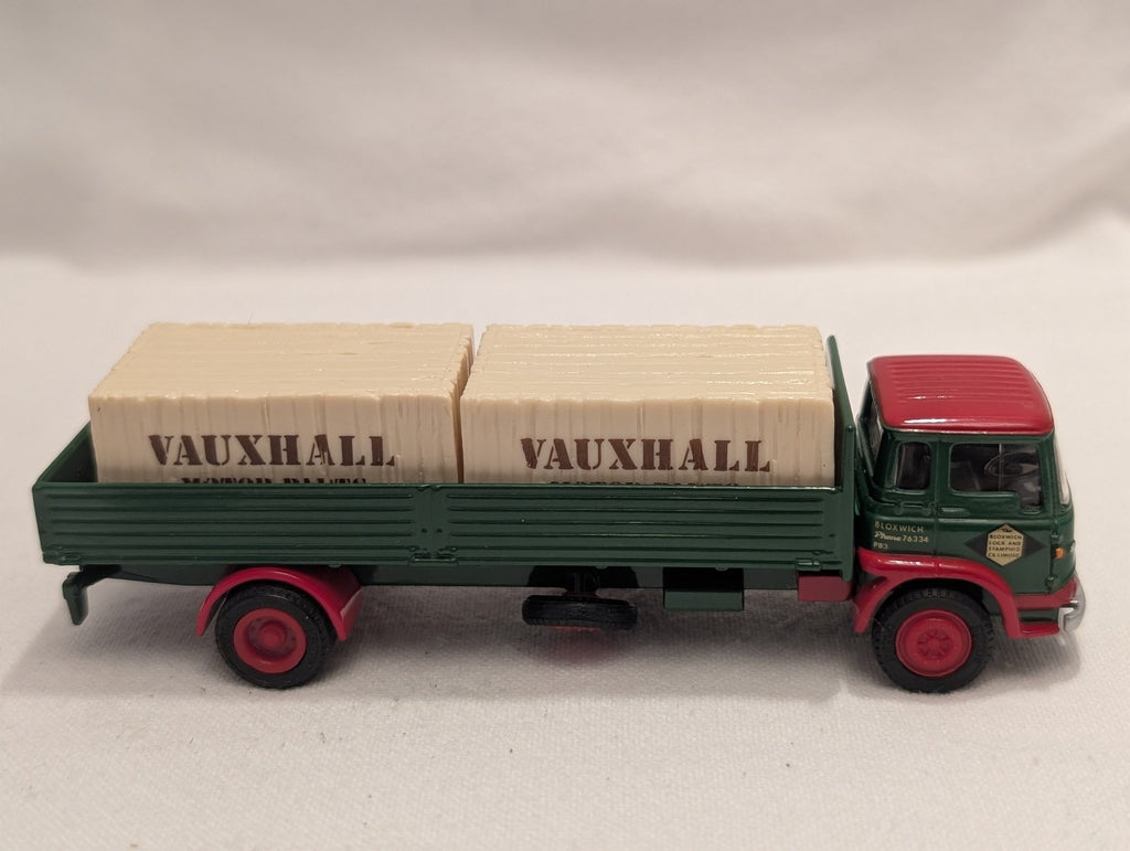 EFE 1:76 Scale Bedford TK 2-Axle Flatbed Truck Bloxwich Lock & Stamping
