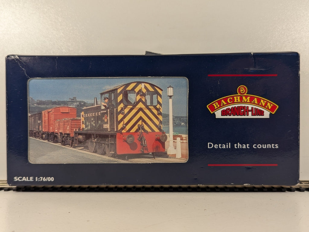 Bachmann Kit Chassis Converted Class 04 Diesel Shunter - Missing Couplings