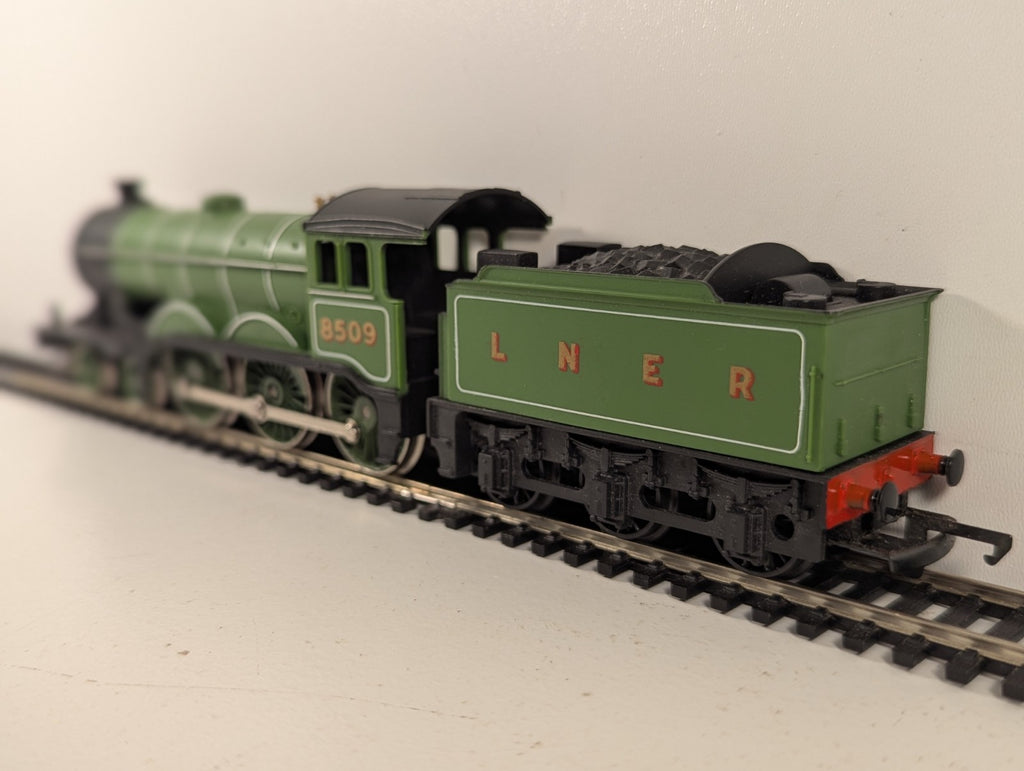 Hornby Railways R866 OO Gauge LNER Class B12/3 - Boxed