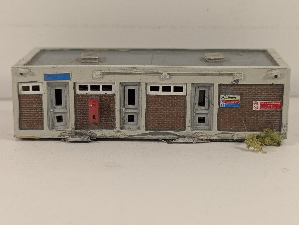 Bachmann Scenecraft N Gauge Modern Depot Office Scenery & Buildings
