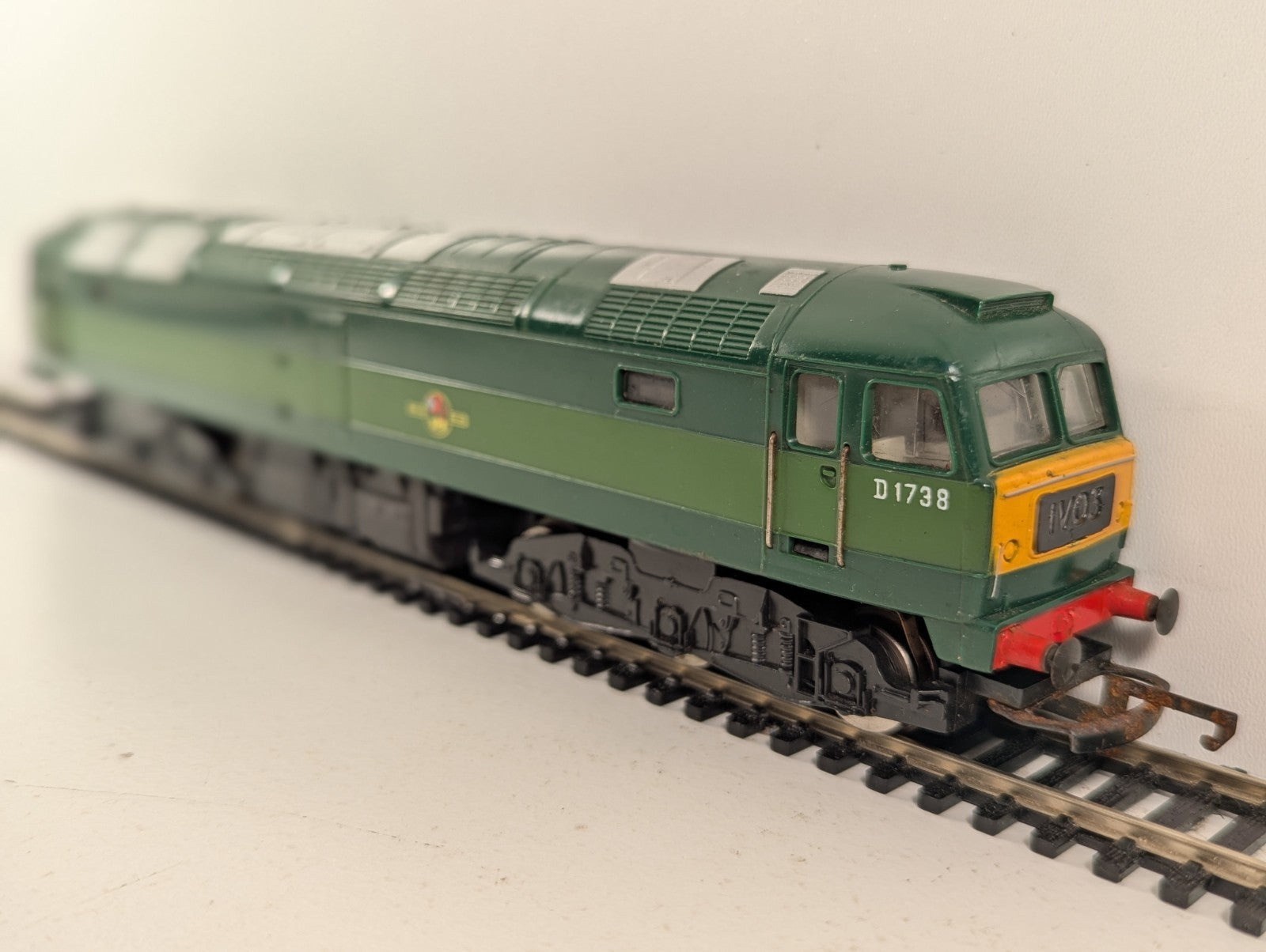 Hornby R060 OO Gauge Class 47 D1738 BR Green