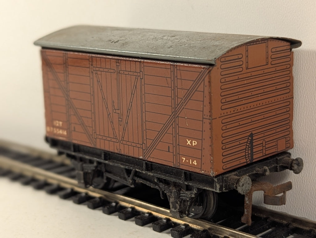 Hornby Dublo 12 Ton Ventilated Van OO Gauge