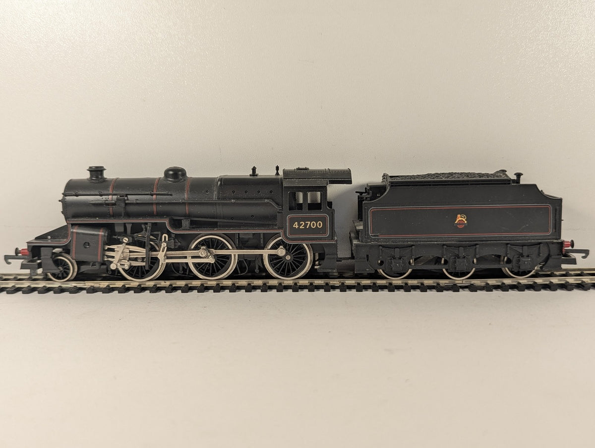 Lima OO Gauge Class 5MT 'Crab' 2-6-0 Locomotive 42700 BR Black (Early Emblem)