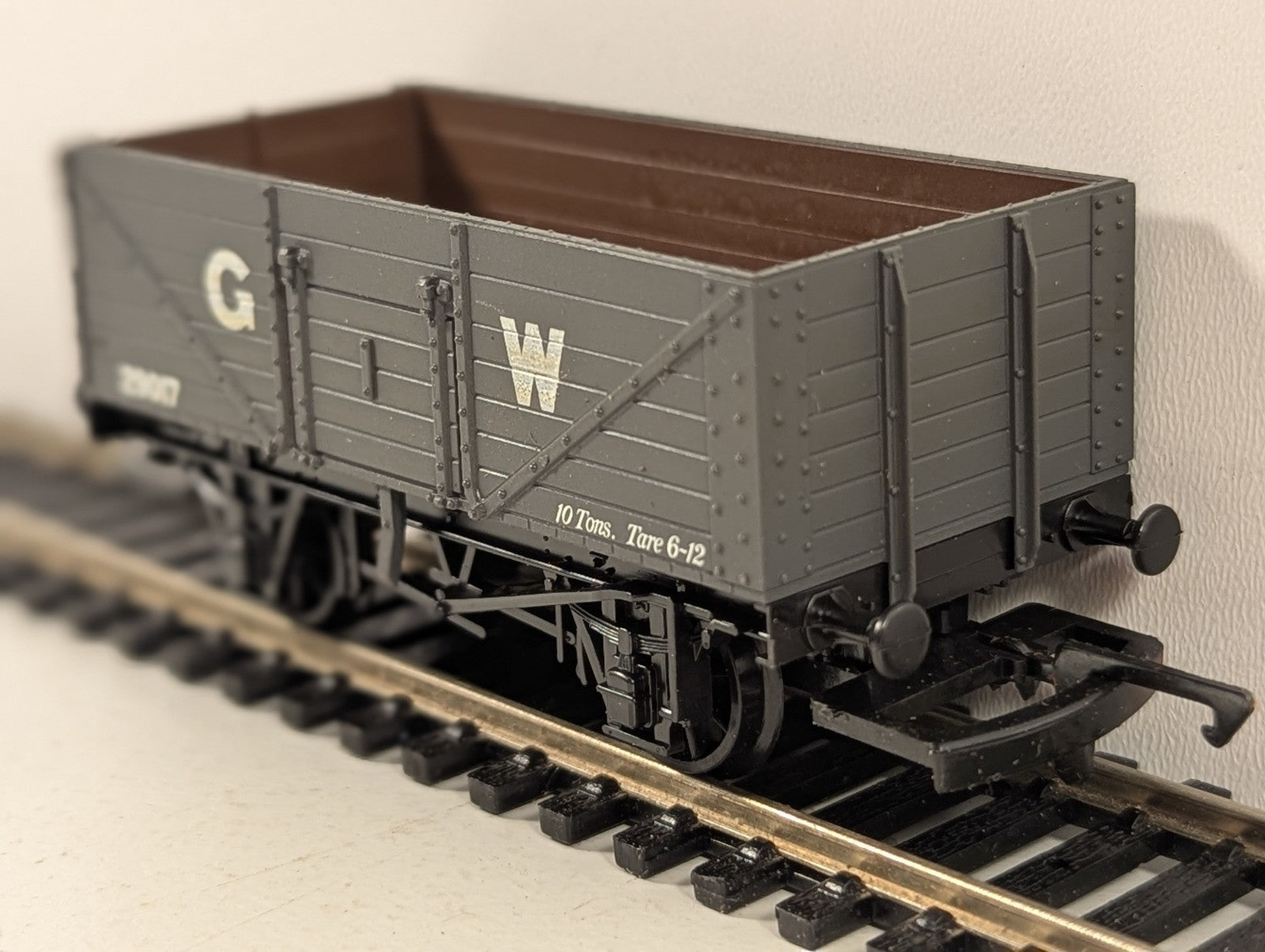 GMR (Airfix) 54378-7 7-Plank Wagon