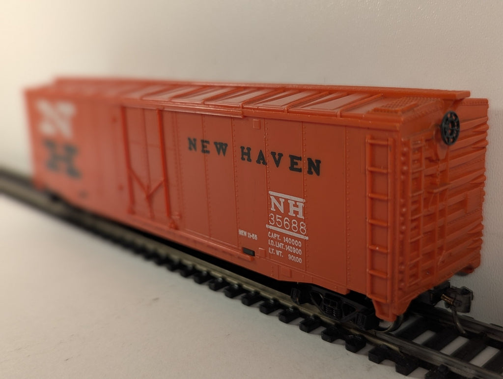 Bachmann HO Gauge New Haven 40ft Steel Boxcar 35688