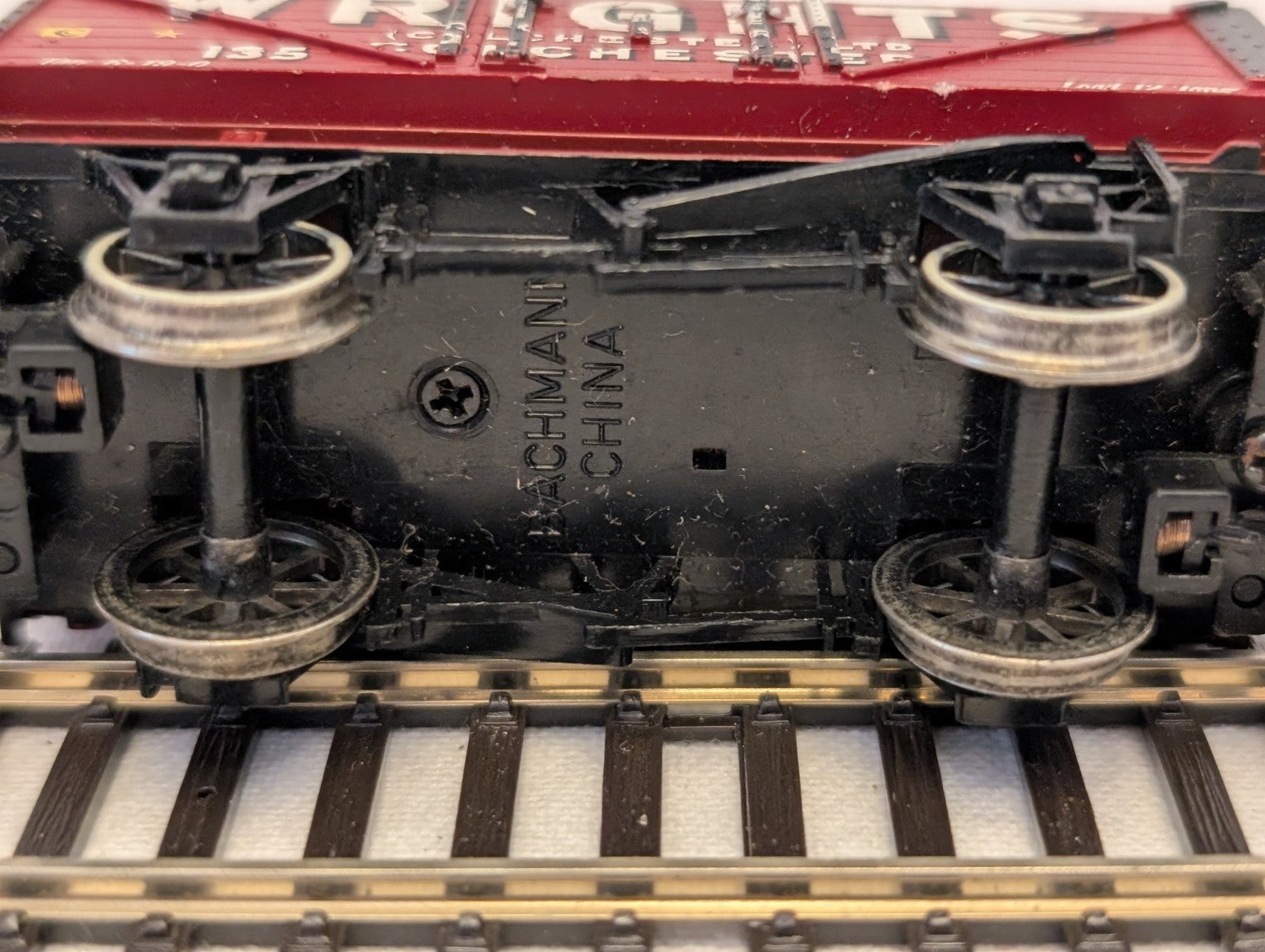 Bachmann OO Gauge 7-Plank Open Wagon 135 Wrights (Colchester) Ltd