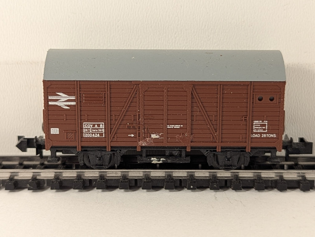 Minitrix N Gauge BR Bauxite COV AB Covered Goods Van Goods Wagon 200424