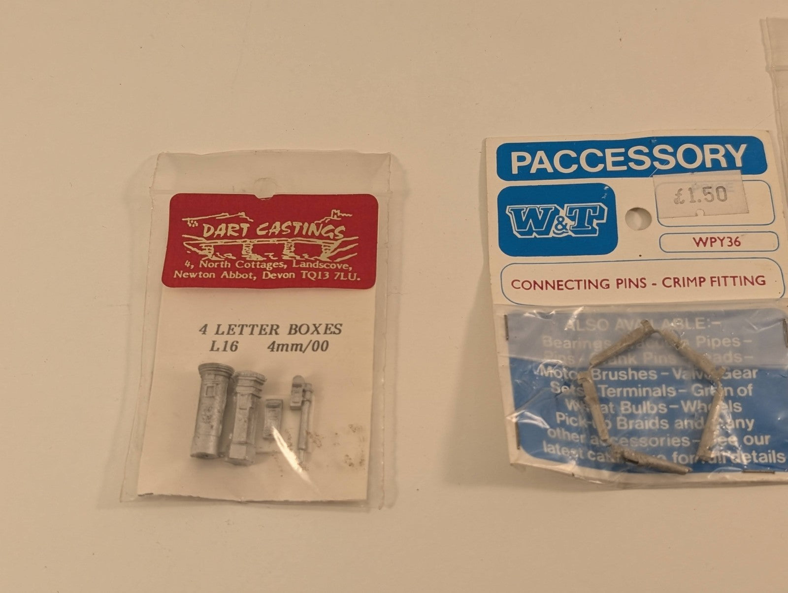 OO Gauge Casting Accessories – Milk Churns & Letter Boxes – Scenic Detailing