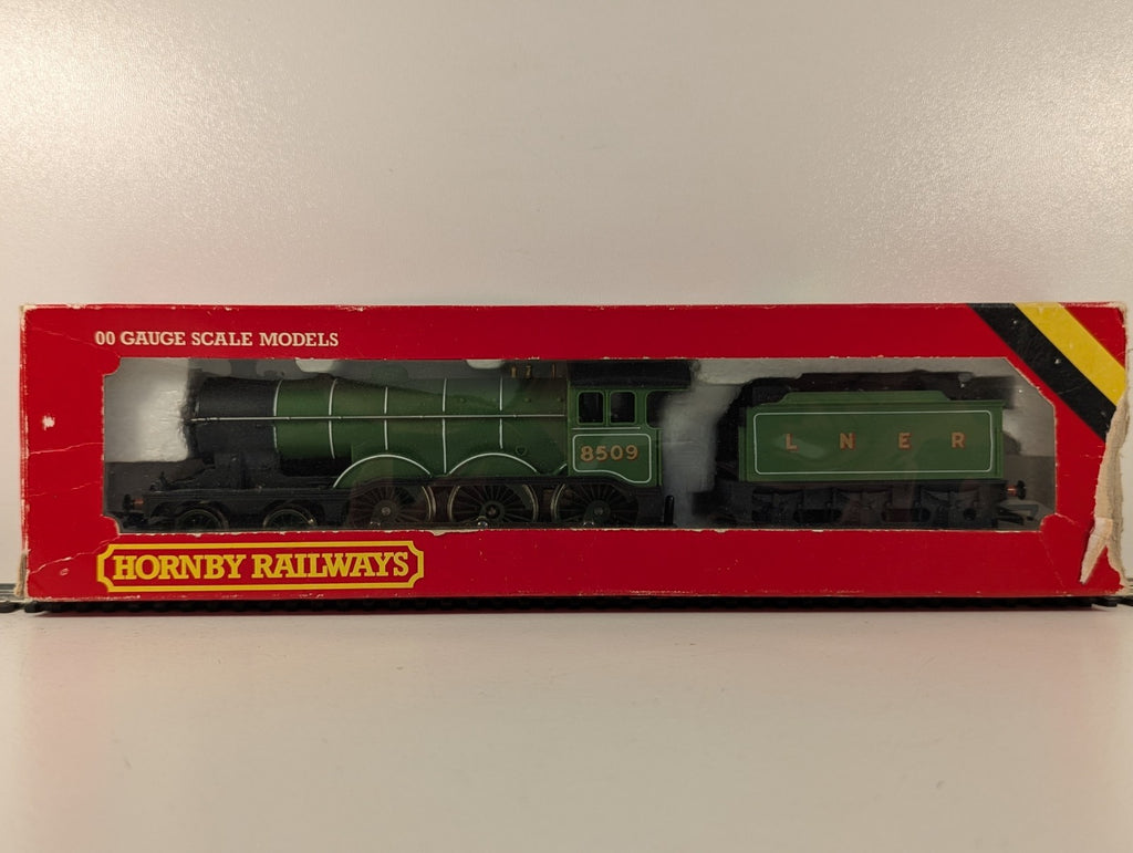 Hornby Railways R866 OO Gauge LNER Class B12/3 - Boxed