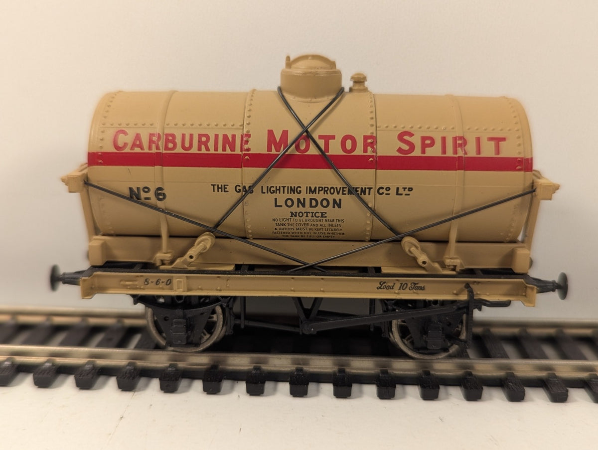 Bachmann 37-677 OO Gauge 14T Tank Wagon Carburine Motor Spirit