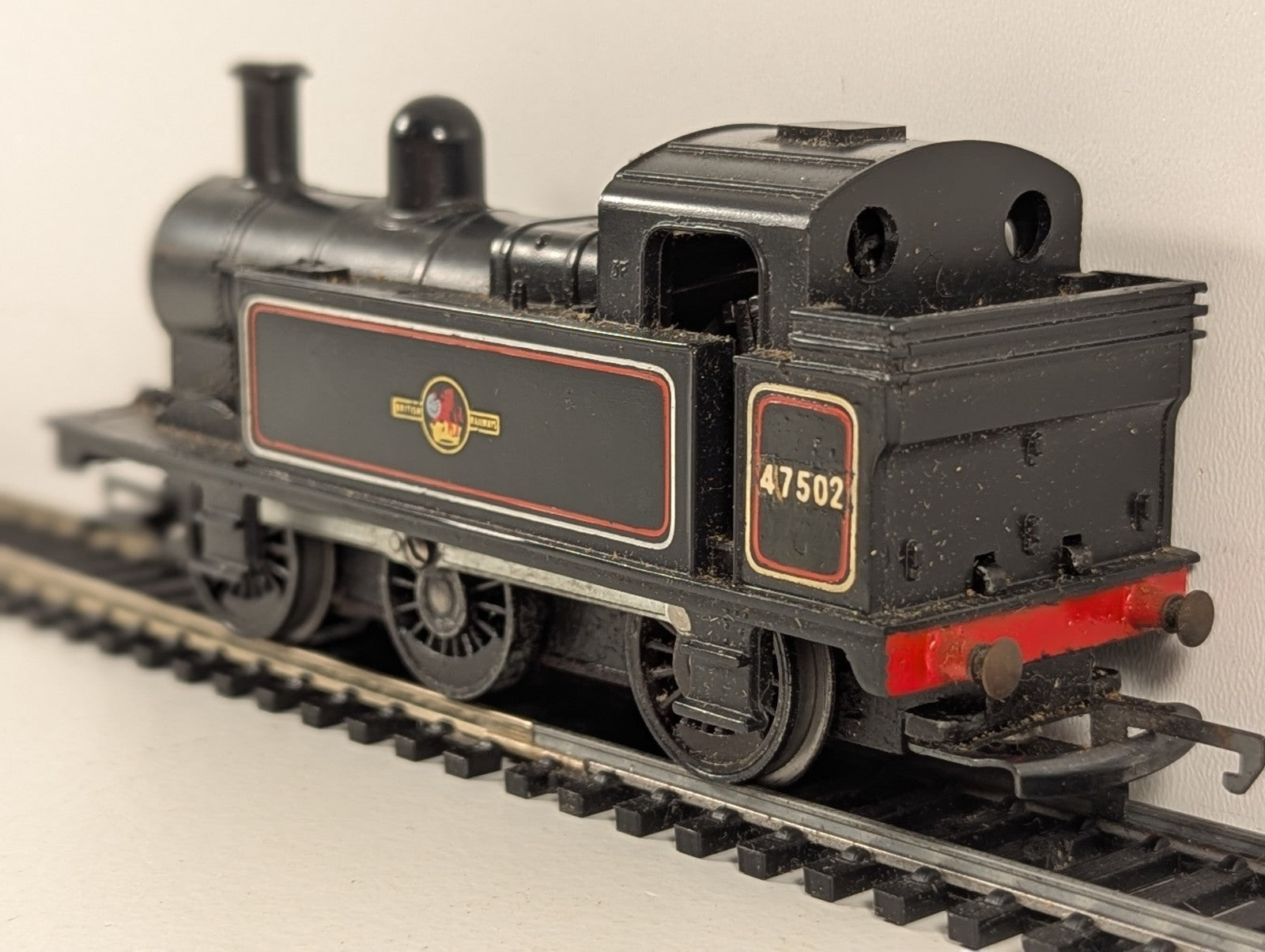 Tri-ang R52 OO Gauge BR Class 3F 0-6-0T Tank Locomotive