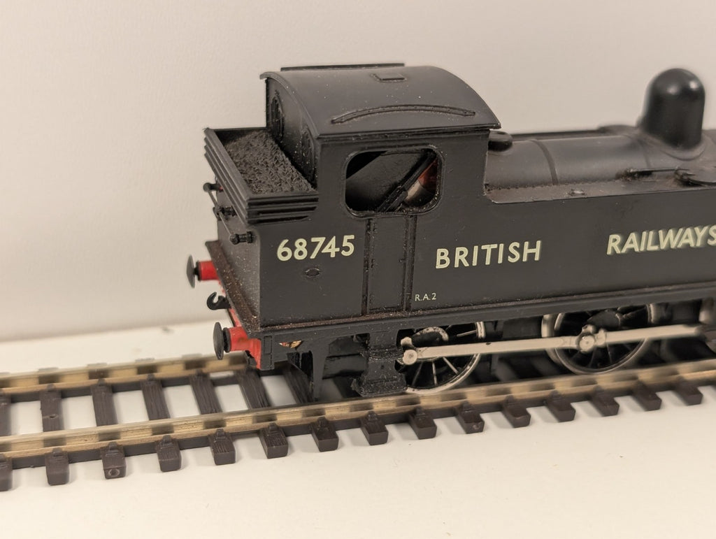 Mainline OO Gauge BR Class J72 0-6-0T Tank Locomotive – No. 68745