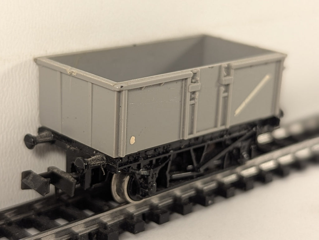 Lima N Gauge 16 Ton Mineral Wagon Goods Wagon B554430 BR Grey