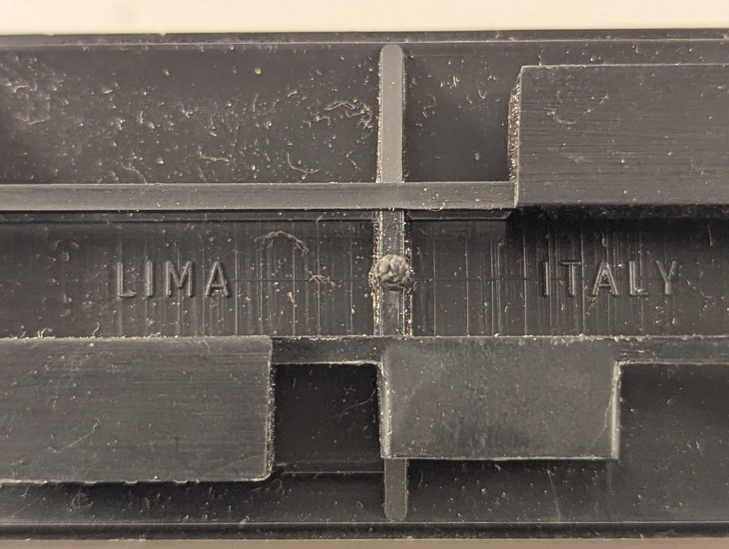 Lima OO Gauge BR Corridor Composite Coach Passenger Coach W24624