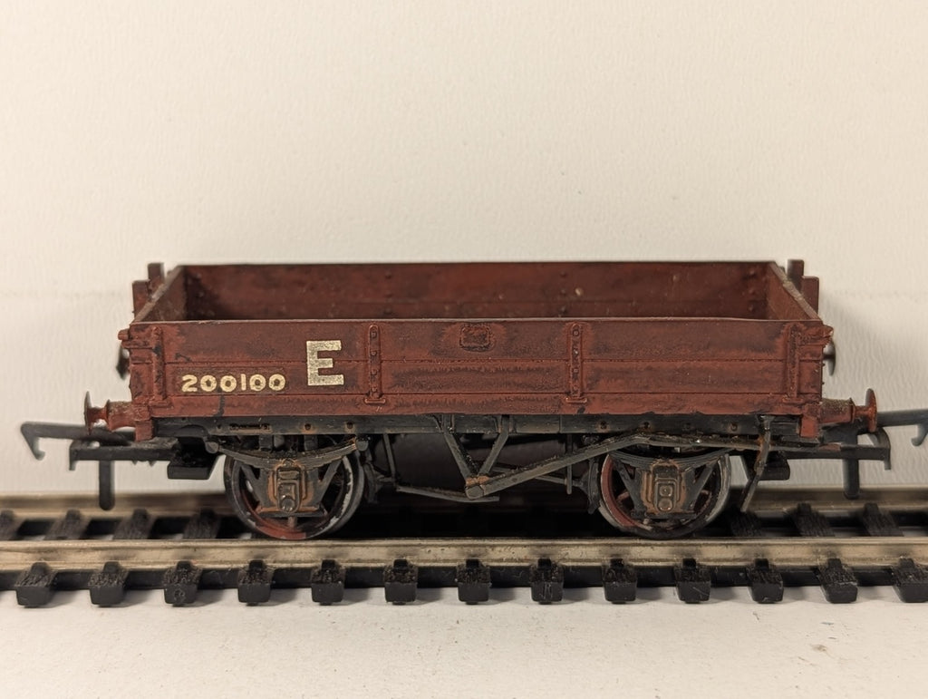 Kitbuilt OO Gauge 5-Plank Open Wagon 200100 LNER Bauxite