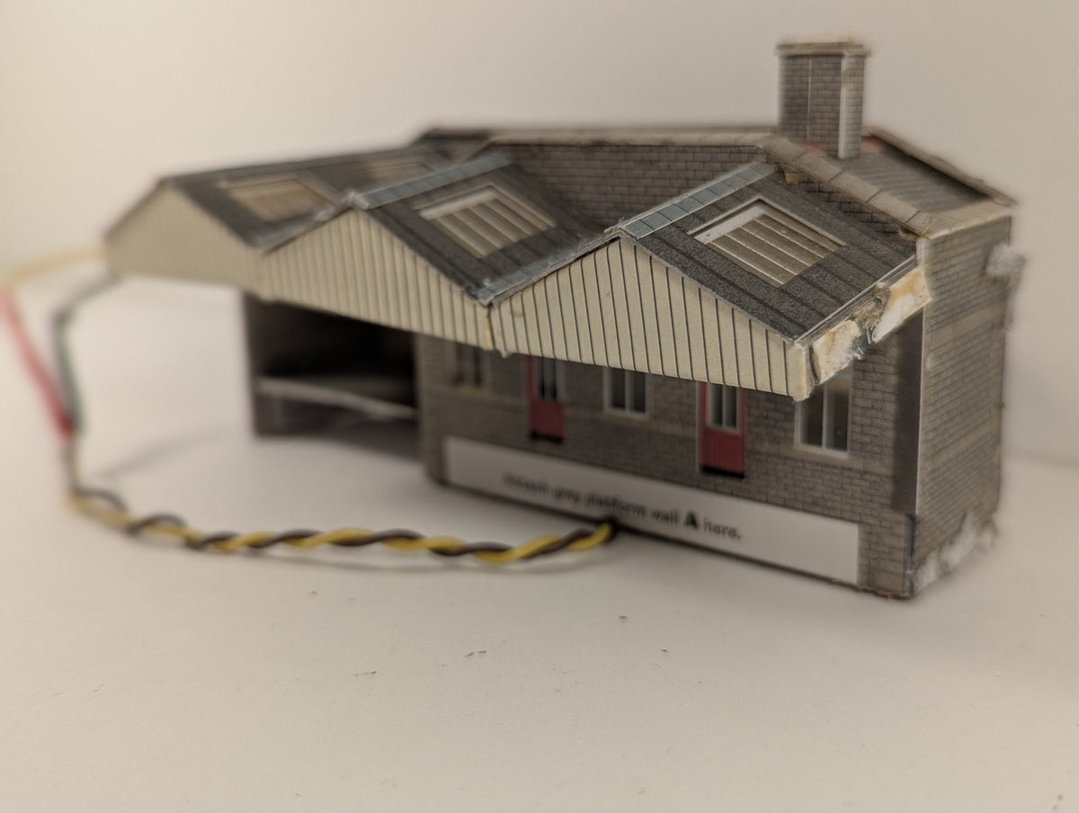 Metcalfe N Gauge Stone Station Building PO238