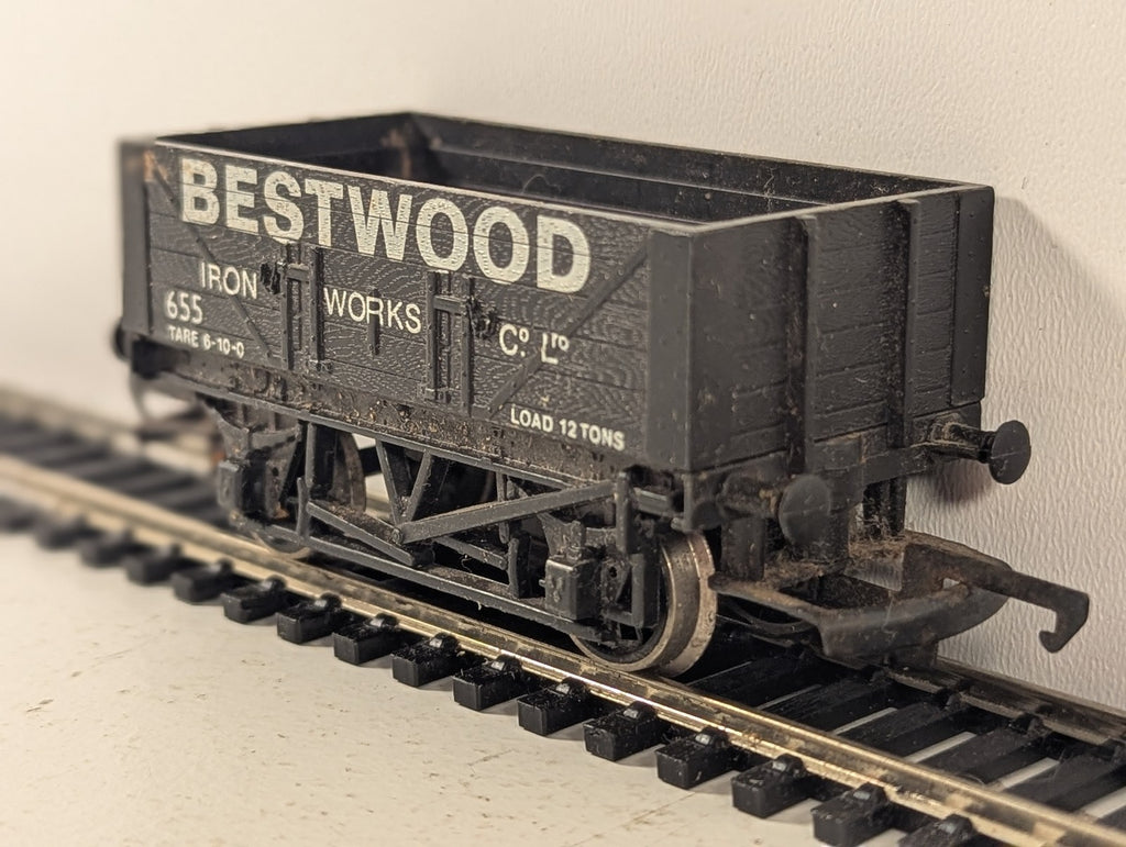 Hornby OO Gauge 5-Plank Open Wagon 'Bestwood' 655 Bestwood Iron Works Black R010