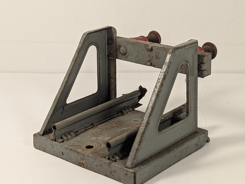 Hornby O Gauge Spring Buffer Stop Grey / Red