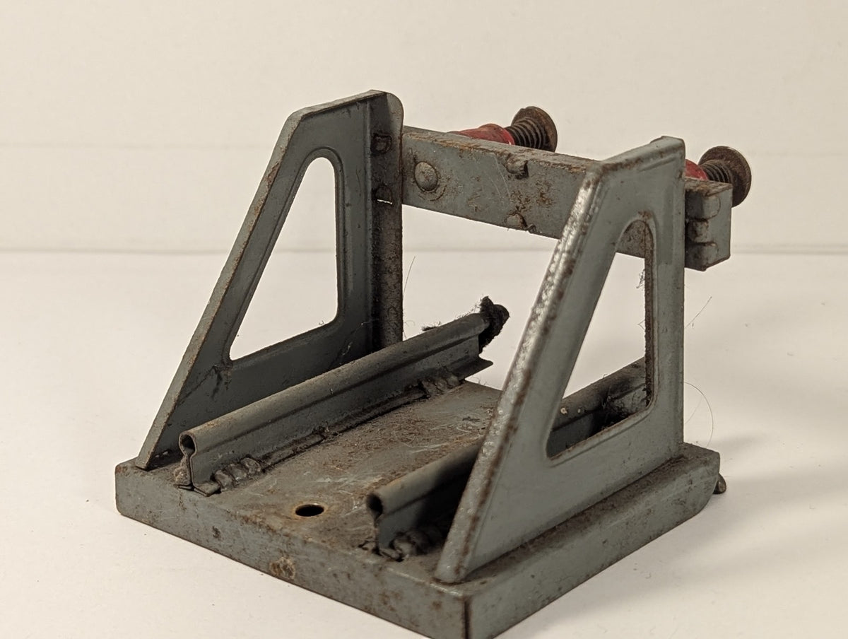 Hornby O Gauge Spring Buffer Stop Grey / Red
