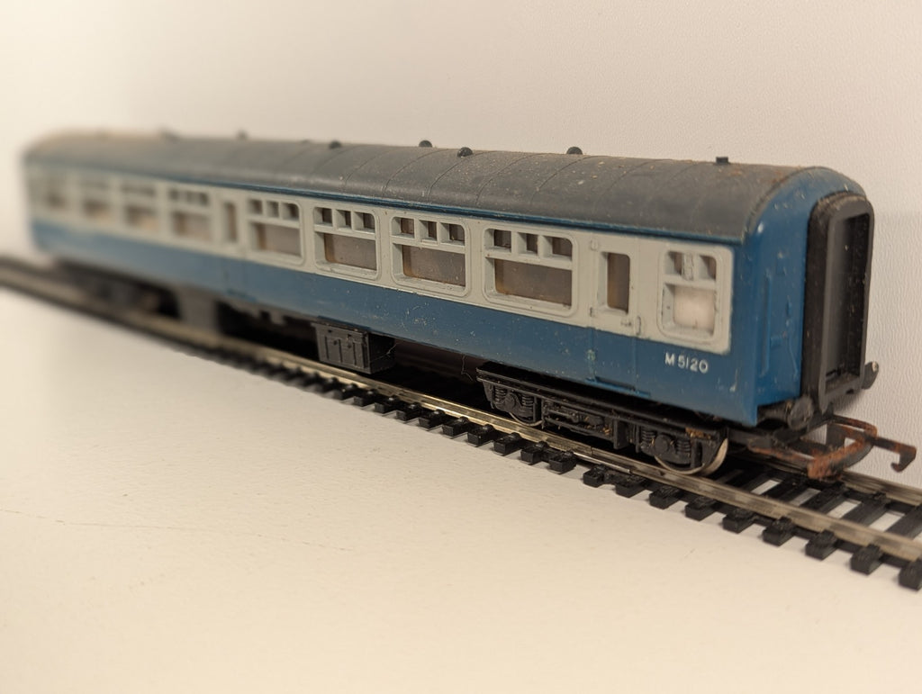 Tri-ang Hornby OO Gauge BR Mk2 InterCity Coach M5120