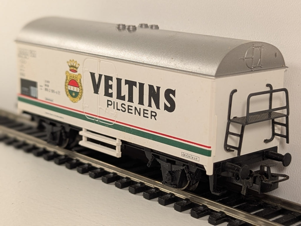 Märklin HO 4416 Veltins Pilsener Refrigerator Wagon